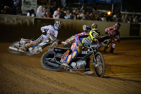 speedway motorcycle racing event