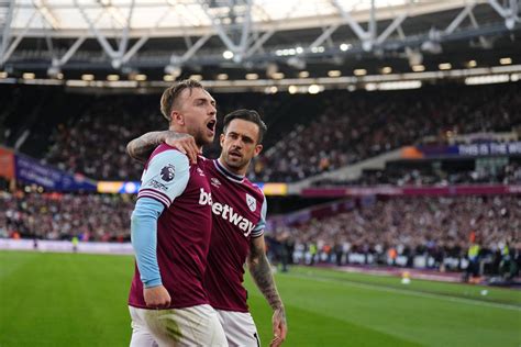 West Ham vs Manchester United football match